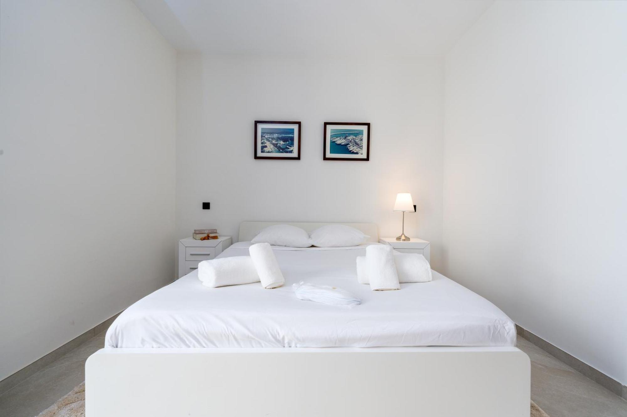 דירות 243-Fully Renovated-Puerto Banus Marbella Front Line Penthouse מראה חיצוני תמונה