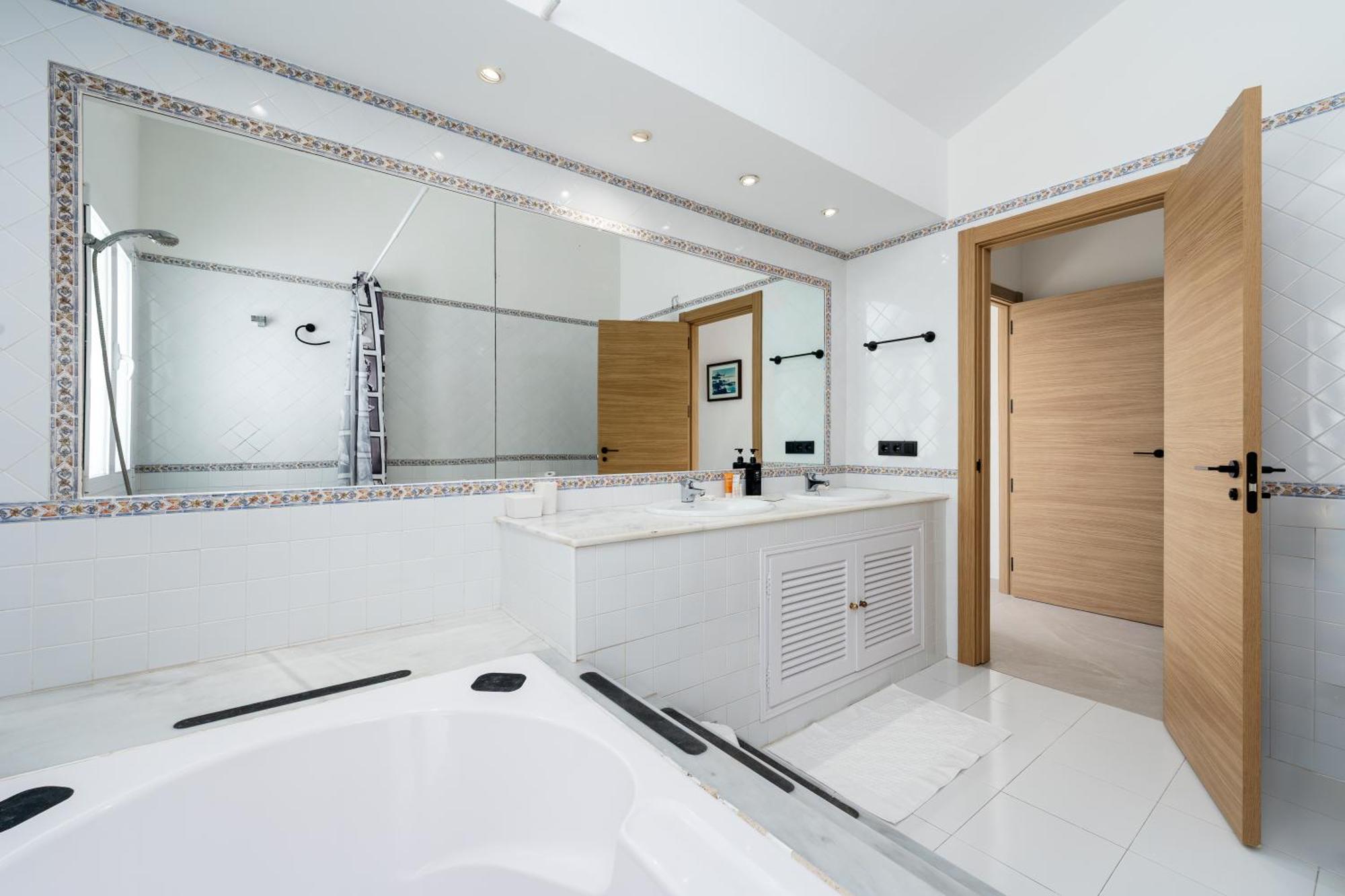 דירות 243-Fully Renovated-Puerto Banus Marbella Front Line Penthouse מראה חיצוני תמונה