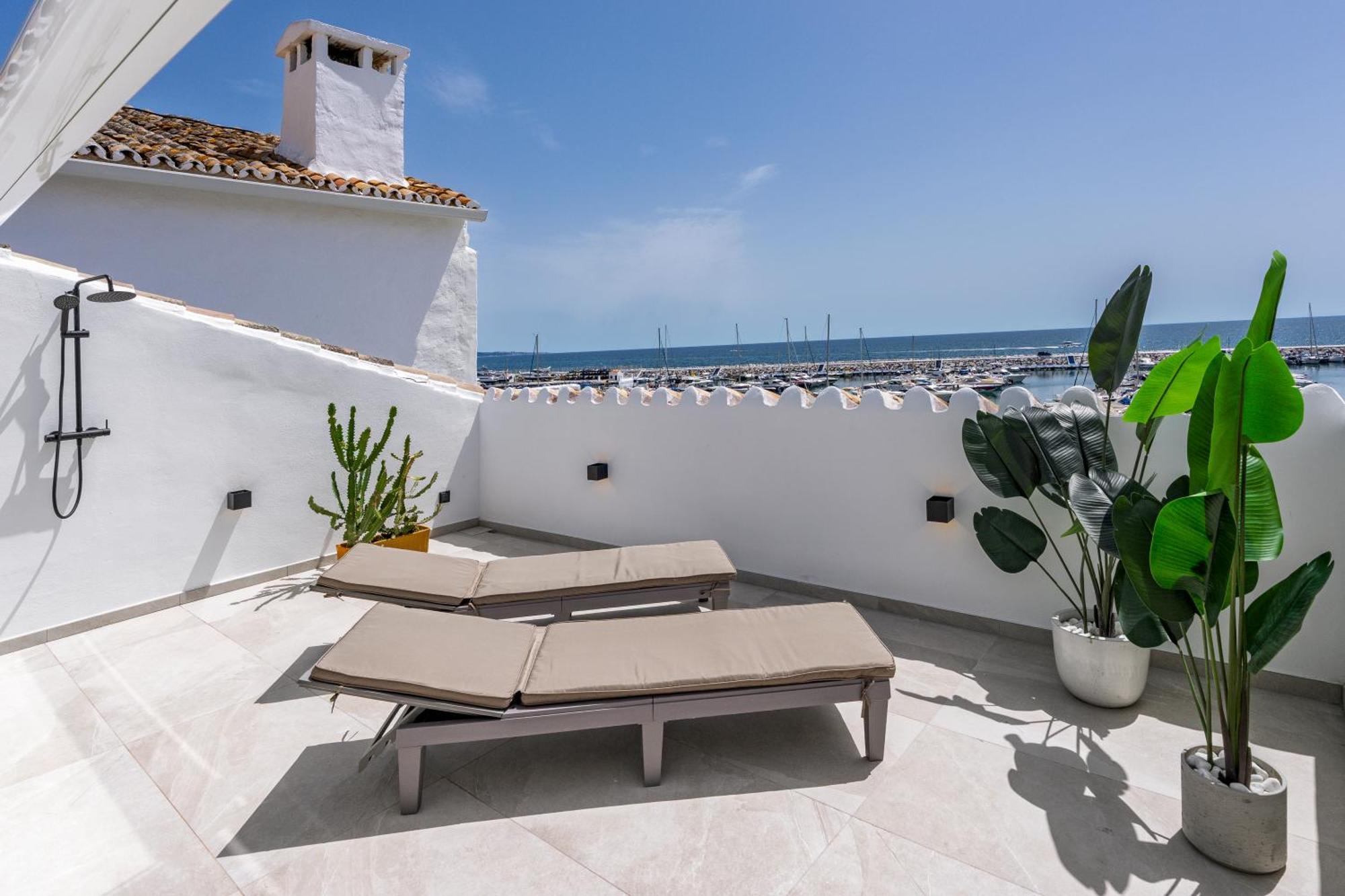 דירות 243-Fully Renovated-Puerto Banus Marbella Front Line Penthouse מראה חיצוני תמונה