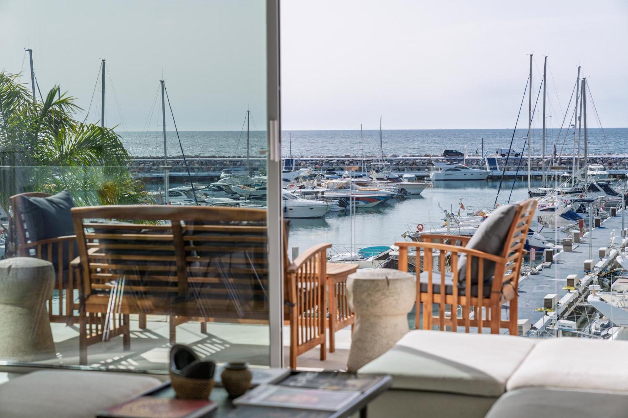 דירות 243-Fully Renovated-Puerto Banus Marbella Front Line Penthouse מראה חיצוני תמונה