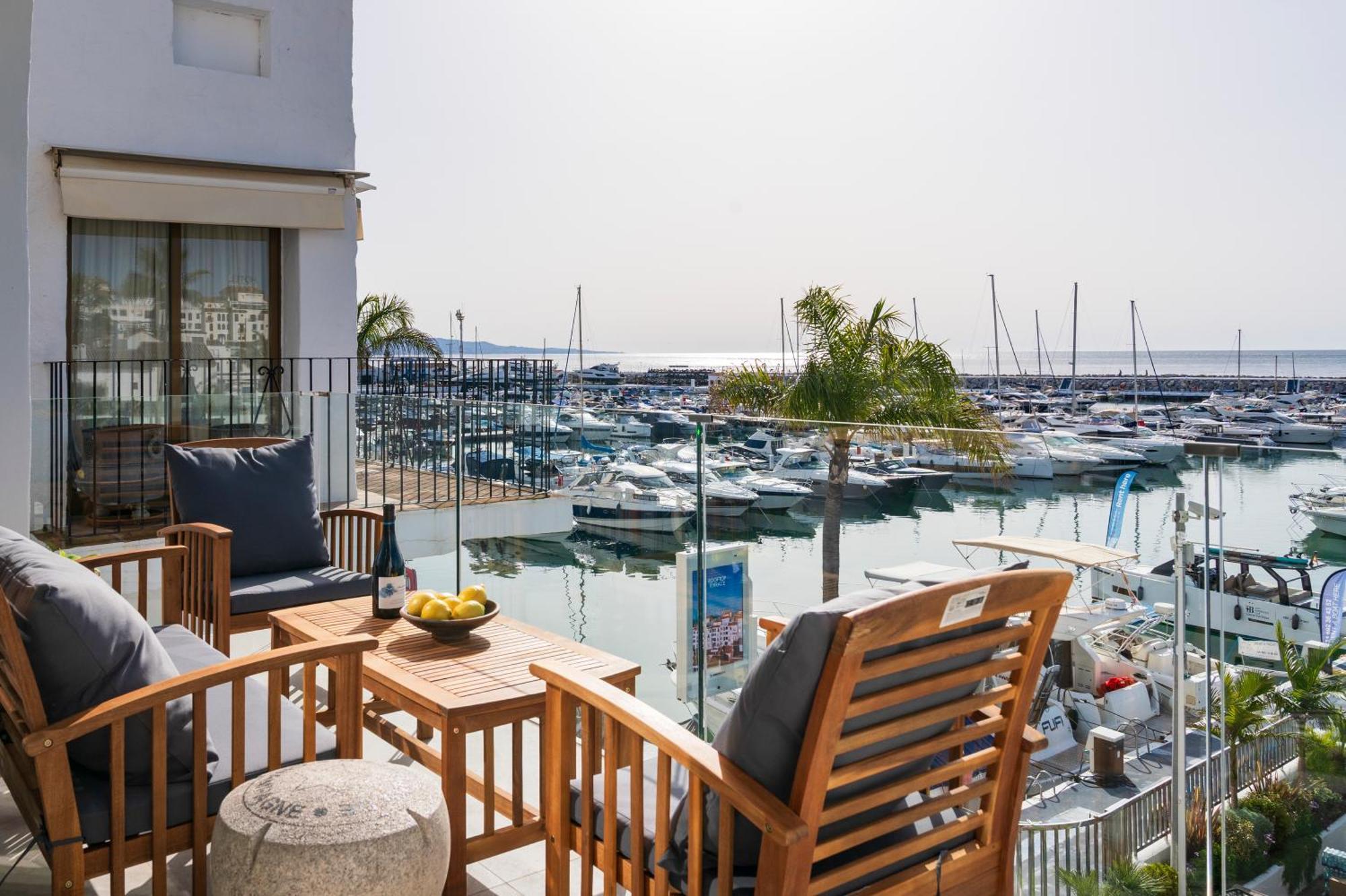 דירות 243-Fully Renovated-Puerto Banus Marbella Front Line Penthouse מראה חיצוני תמונה